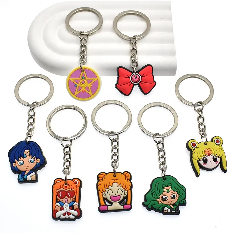 Prezzo di fabbrica simpatico cartone animato Anime portachiavi Sailor Moon portachiavi Anime portachiavi Mini Action Figure