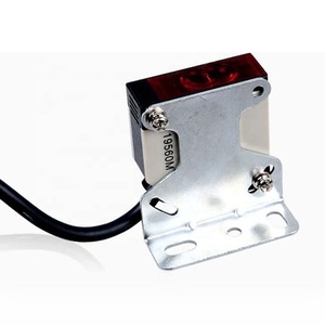 E3JK-DS30M1 Rettangolo tipi di interruttori elettronici per la rilevazione di Trasparente/opaco oggetti sensore fotoelettrico - Product Image 1