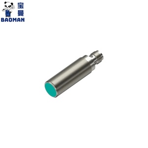Piezas de válvula de sensor inductivo de 3 hilos de Pepperl + Fuchs con rango de voltaje de funcionamiento extendido y uso flexible - Product Image 3