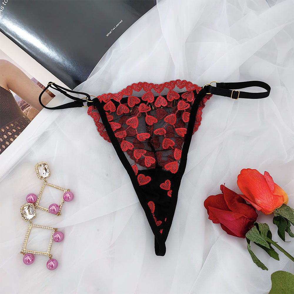 COEUR ROUGE NOIR sans lettres