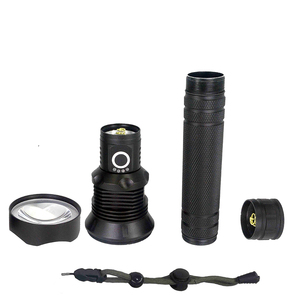 Đèn Pin Chiến Thuật Mạnh Mẽ Siêu Sáng XHP70 Zoom Bằng Nhôm 30W 4000 Lumens Sạc USB - Product Image 2