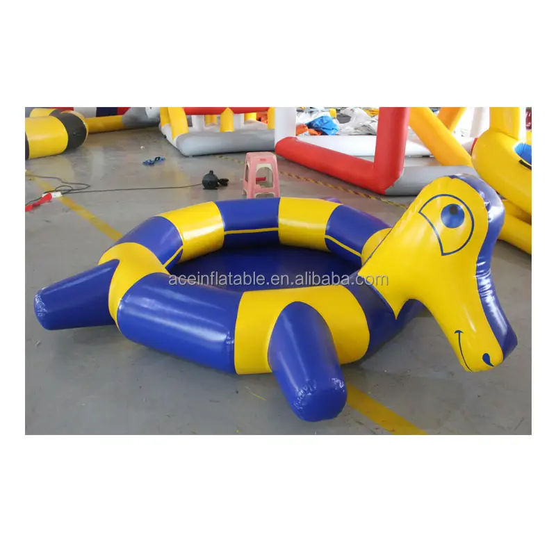 Carino personalizzato galleggiante sport acquatici piscina giocattoli anatra gonfiabile animale barca acqua acqua animale barca in vendita