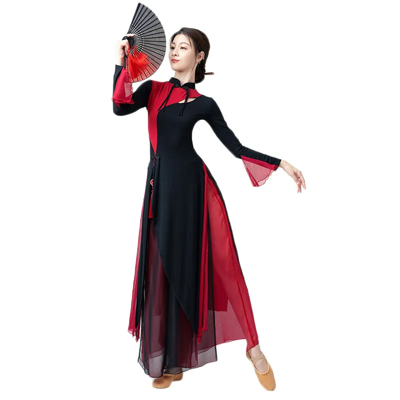नवीनतम चीनी शैली महिलाओं के सुरुचिपूर्ण क्यूपो शैली जातीय शास्त्रीय नृत्य प्रदर्शन वेशभूषा सूट सूट