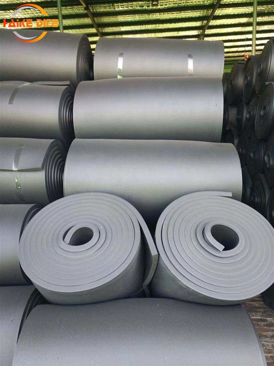 Ignifuge imperméable d'isolation en caoutchouc en plastique de feuille de conduit de la classe B1 12