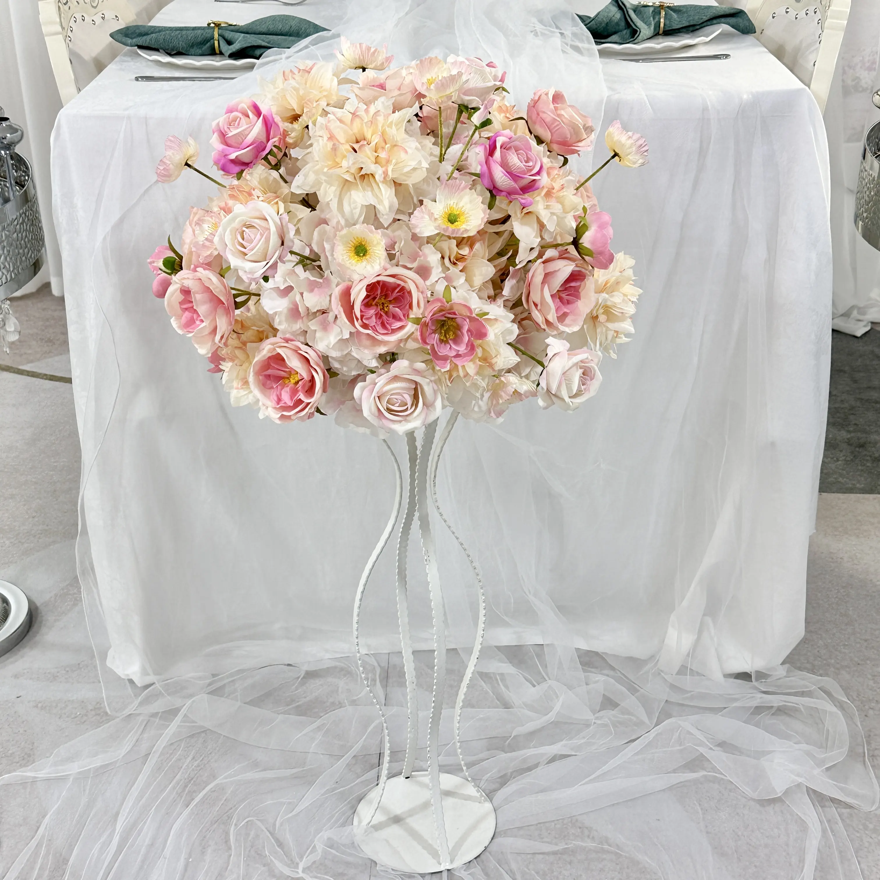 MYHQ23 Flowers Bouquet Artificial Roses Table Centerpieces Weddings Decoration pink Flower Balls For Reception Event