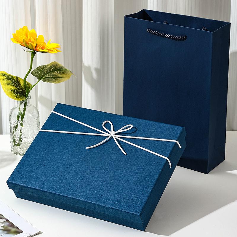 Blue Lid and Base+Handbag