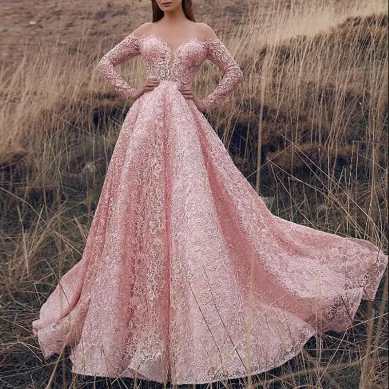 2024 नई सुरुचिपूर्ण गुलाबी बॉल गाउन शादी की पोशाक दुल्हन के लिए ऑफ शोल्डर लंबी आस्तीन वाली लेस हॉलो आउट शादी की पोशाक