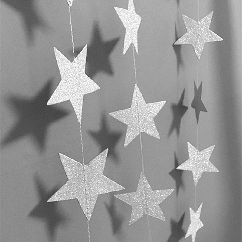 Paillettes argentées colorées