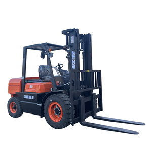 Carretilla elevadora de 5 toneladas adecuada para cargar y descargar materiales en fábricas y mercancías en puertos. - Product Image 5