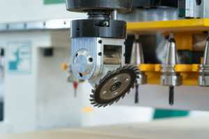 Enrutador Cnc de etiquetado CNC de carga y descarga automática Atc 1325 2030 máquina de fabricación de armarios de muebles Cnc de anidación - Product Image 2