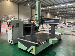 Enrutador CNC de 4 ejes 1325 para carpintería, nueva condición, consumo de servomotor, cambiador automático de herramientas para corte de puerta de armario - Product Image 2