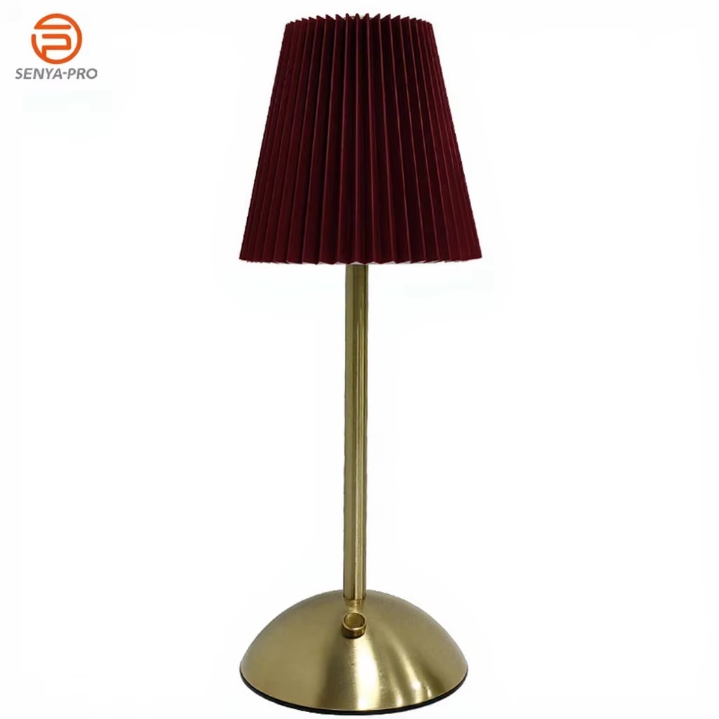 gold-dark red