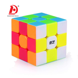 Huada לוחם <span class=keywords><strong>s</strong></span> 3x3x3 stickerless מהירות קסם צעצועים לילדים תחרות חינוכית אימון פאזל אימון קוביית צעצועים לוגו מותאם אישית