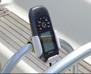 Garmins GPS 73易于使用的GPS手持导航仪GPS 73库存 - Product Image 4
