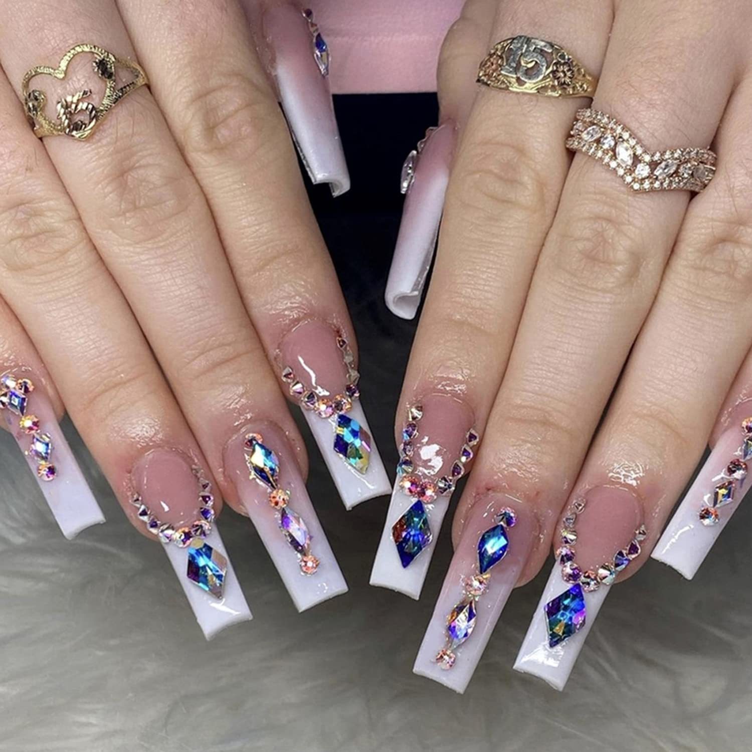 Diamond nails9