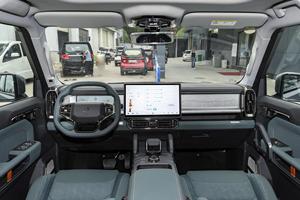 2024 Jetour T-1 2.0T Turbo 4WDรถออฟโรดพาโนรามาSkylightพื้นที่ขนาดใหญ่ORV SUV Jetourนักเดินทาง - Product Image 4