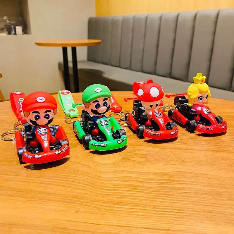 Nuovo Design 3D PVC personaggi del gioco dei cartoni animati scolaretta ciondolo studenti carini Kart Mario portachiavi con scatola regalo