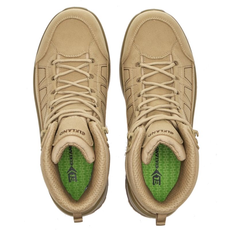 สีน้ำตาลอ่อน