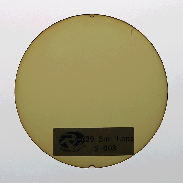 Thé clair jaune s008