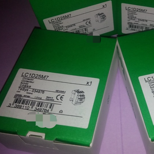 Nuovo originale a buon mercato LC1D25M7 prodotti di automazione programmabile Logic PLC Controller - Product Image 1