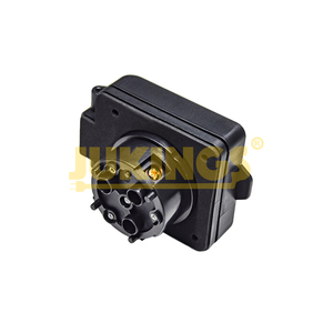 30A 125V耐候性RV電気ボックスNEMA L5-30P屋外パワーインレットロック可能銅プラグソケット付き