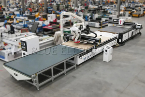 Diseños de puerta de madera Enrutador CNC 1325 2137 1530 ATC Máquina para fabricar gabinetes de muebles con carga y descarga automática - Product Image 2
