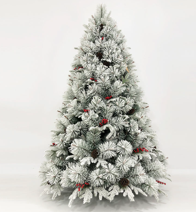 Albero di Natale con aghi di pino