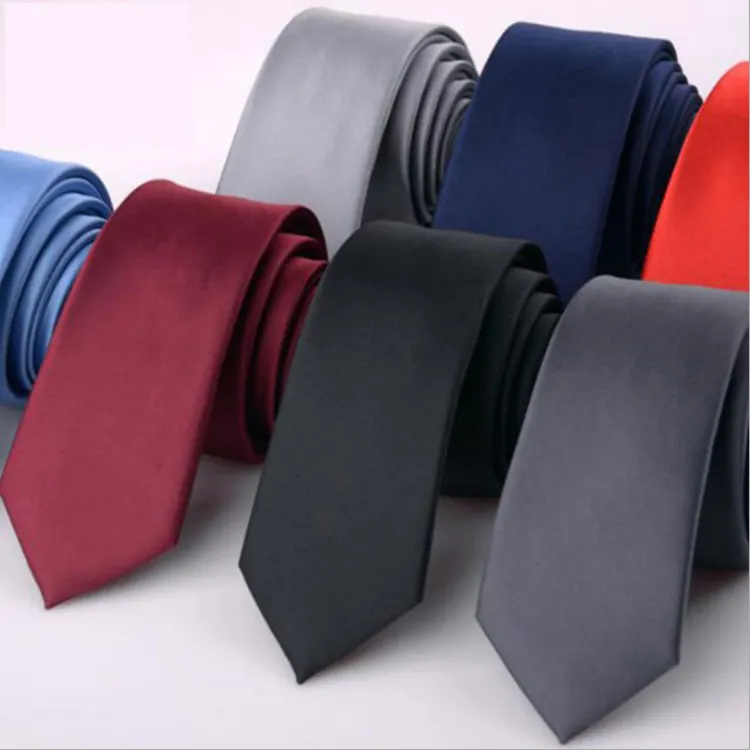 Atacado Clássico Popular Plain Ties Homens Custom Poliéster Tecido Gravatas Cor Sólida