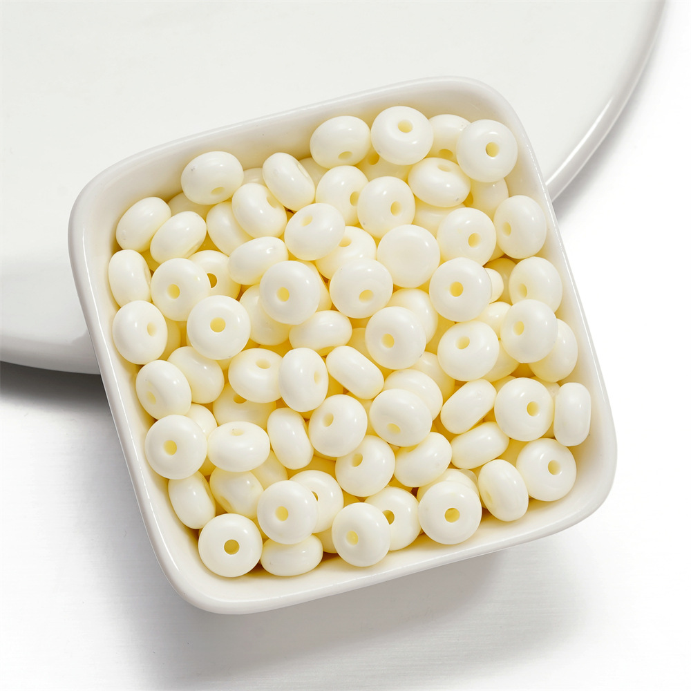 Perles plates acryliques - blanc cassé
