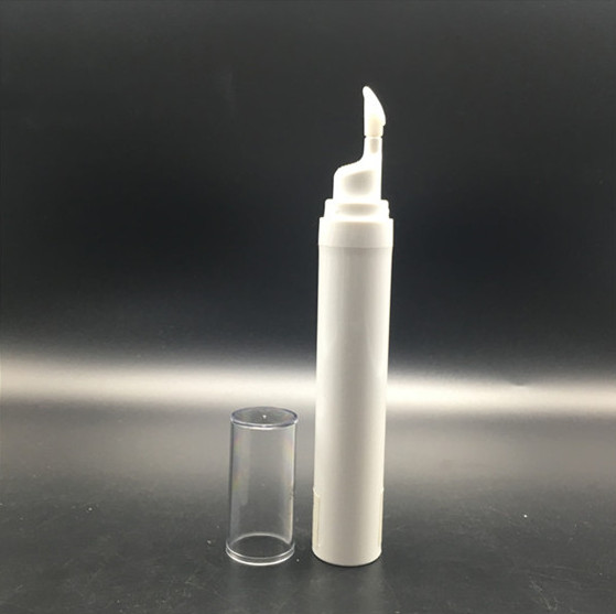 tête en plastique
