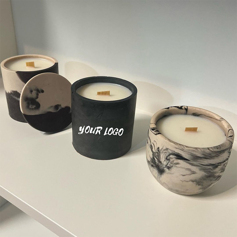 bougie en céramique à motif de marbre