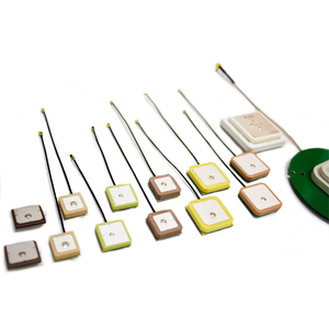 Tracker per veicoli con modulo ceramico attivo doppio modalità con sistema di navigazione Beidou GPS 28dbi ad alto guadagno con Antenna integrata - Product Image 6