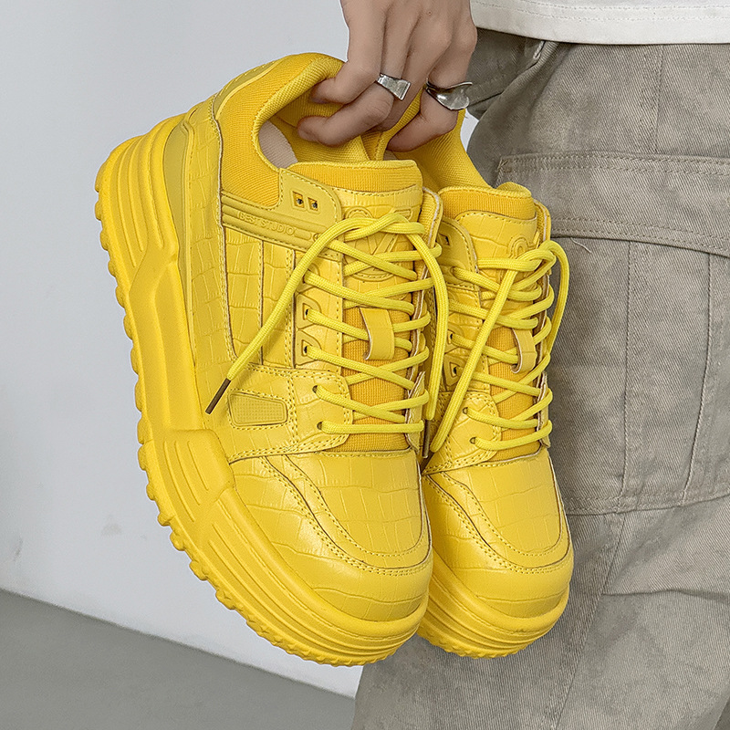 Jaune