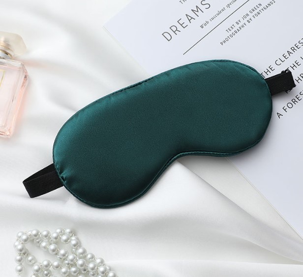 Verde oscuro con bolsa de hielo.