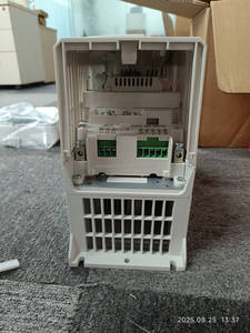 Ổ đĩa mới 3HP 4.8A 3 giai đoạn ACS580-01-04A8-4 chuyển đổi tần số fedex hoặc DHL - Product Image 5