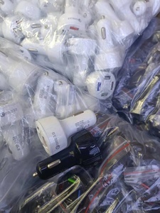 Yeni varış araba şarjı telefon hızlı şarj için 3.0 hızlı araba şarjı 4 Port USB şarj aleti 4 in 1 tip c adaptörü şarj 15W 3.1A - Product Image 2