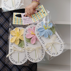 Bán Buôn Dệt Tay <span class=keywords><strong>Lily</strong></span> Hoa Crochet Bó Hoa Nhân Tạo Dệt Kim Trang Trí Với Hoàn Thành Cái Nhìn Cho Món Quà Ngày Của Mẹ Cho - Product Image 5