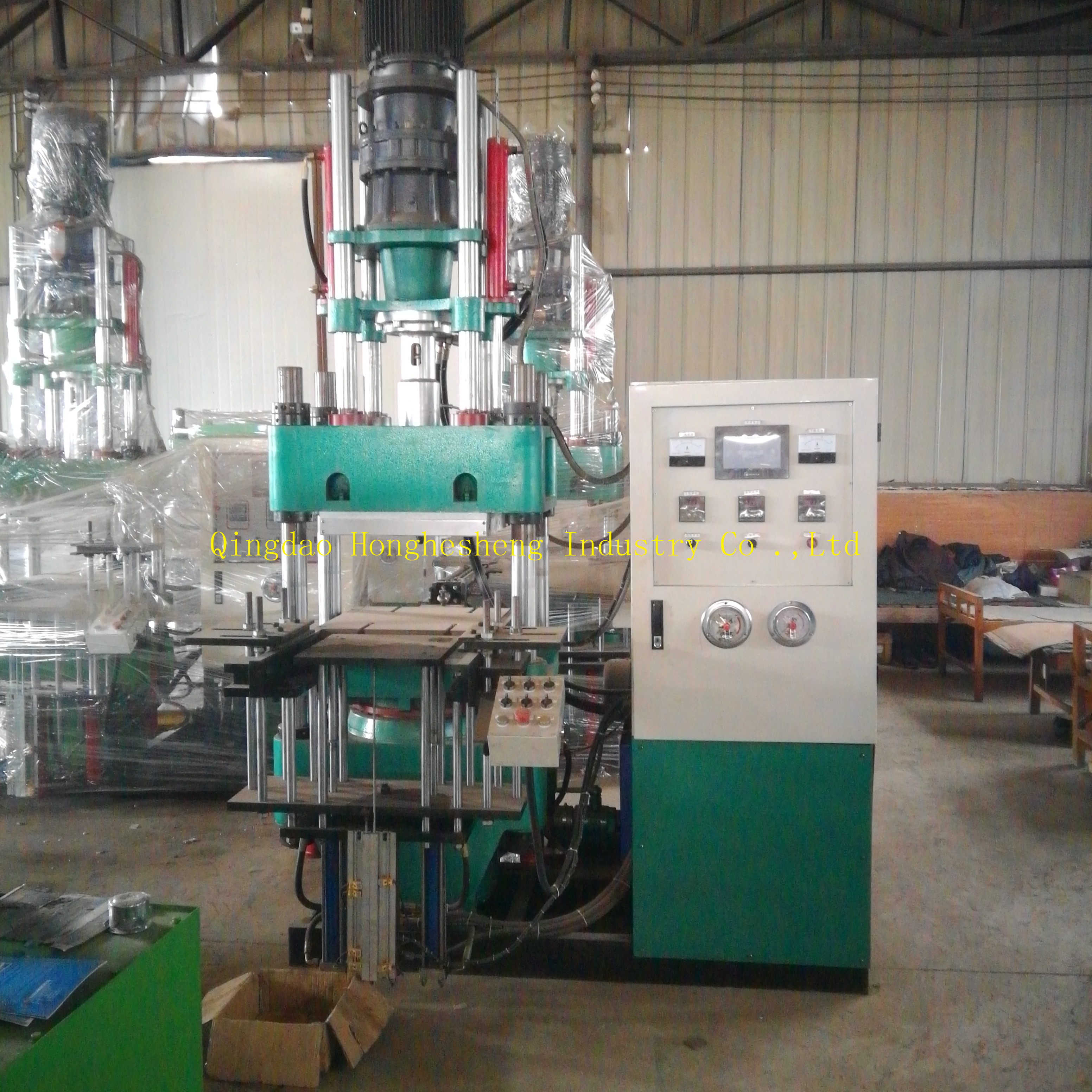 Rubber injection vulcanizing machine rubber hot press rubber vulcanizing machine