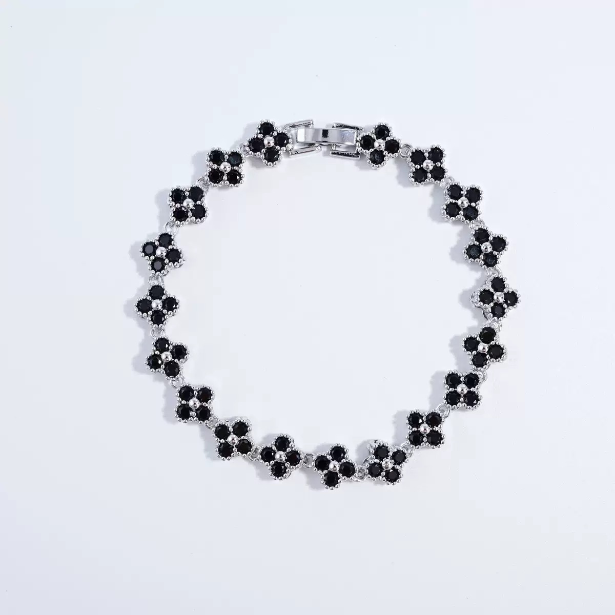 Or blanc diamant noir