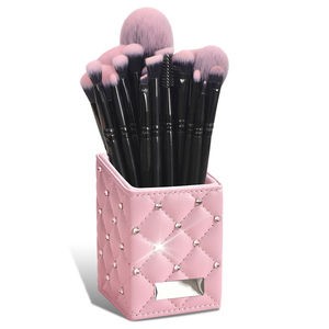 Yüksek kalite pembe makyaj fırçası seti özel Logo ile 18 adet fırçalar yanak kapatıcı kaş kalemi tıraş fırçası - Product Image 1