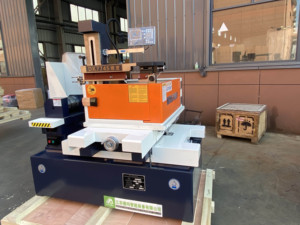 Industriale DK7745 CNC metallo Cutter lavello EDM macchina Computer con filo di filo di taglio componenti di nucleo compreso PLC Motor Gear cuscinetto - Product Image 4