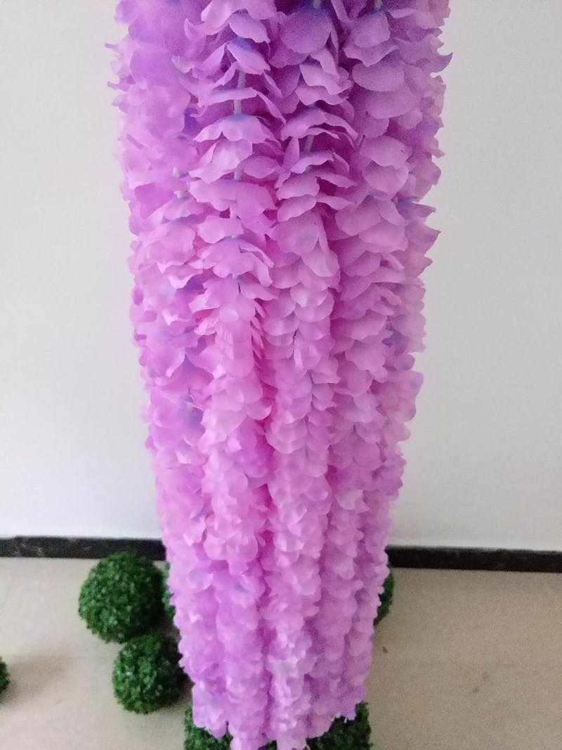 สีม่วงอ่อน