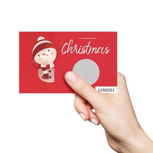 Vale de regalo de papel Tarjetas de rascar personalizadas Impresión de código QR Códigos de barras Tarjetas de lotería para rascar - Product Image 2