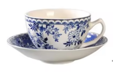 Tasse et soucoupe bleues