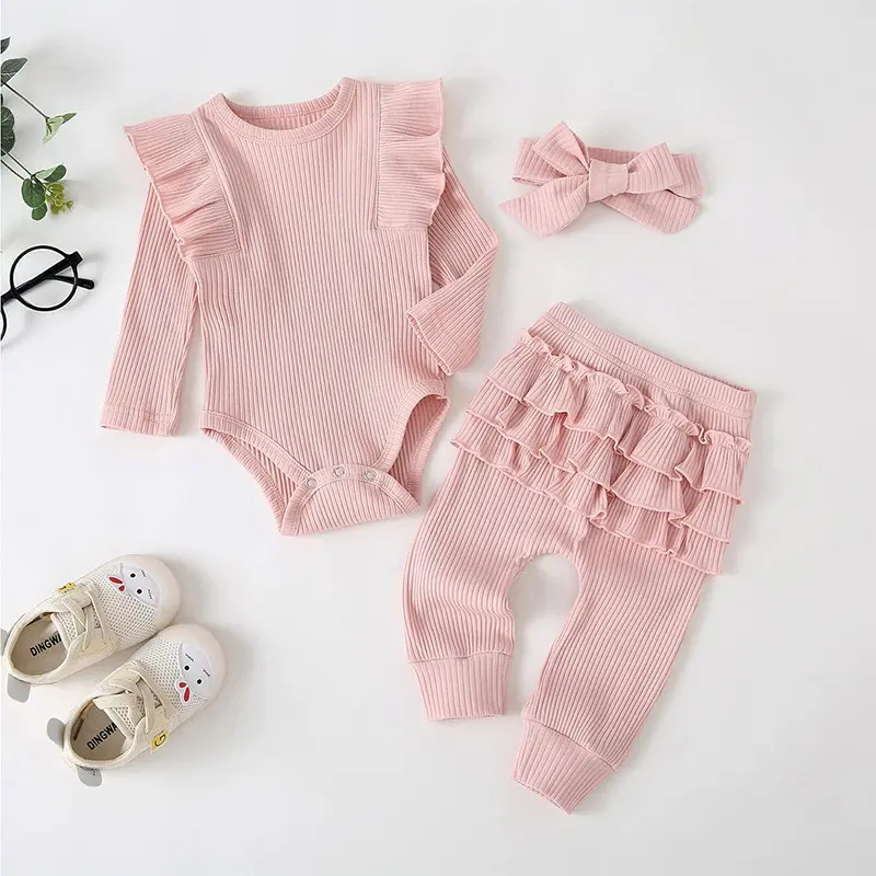 Ökologische baumwolle gerippter baby-einser und hose set schlafanzug für baby rüschen-einser set individuelle baby-winter-strampler und hose sets