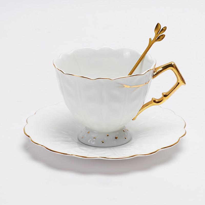 cup and saucer