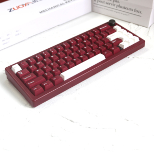 Tastiera Hot Swap GMK67 65% tastiera Barebone meccanica a 3 modalità cablata senza fili retroilluminata con guarnizione blu/rosso/viola/verde personalizzata - Product Image 3