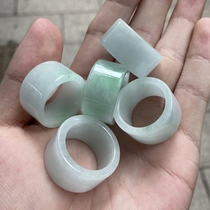 Jadeite แหวนหยกธรรมชาติสำหรับชายหญิง,แหวนนิ้วโป้งเครื่องประดับหินแท้ขอบโค้งตรง - Product Image 6