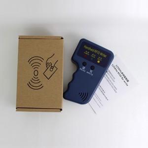 Fabrik preis Hochwertiger Chipkarten leser Writer Tragbarer Schlüssel anhänger Programmierer Kopierer - Product Image 5