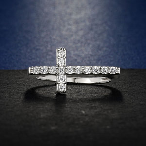 Trendy Religieuze 5a Zirkonia Verguld Messing Klassieke Hiphop Iced Out Christelijke Latin Kruisringen Voor Dames En Heren - Product Image 4